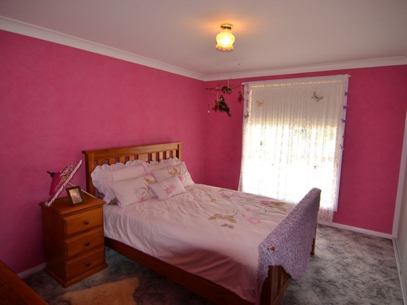 523 Great Western Highway, Marrangaroo NSW 2790