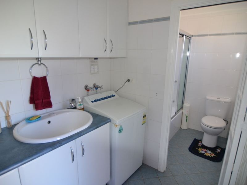8 Tarrone Place, Wallerawang NSW 2845