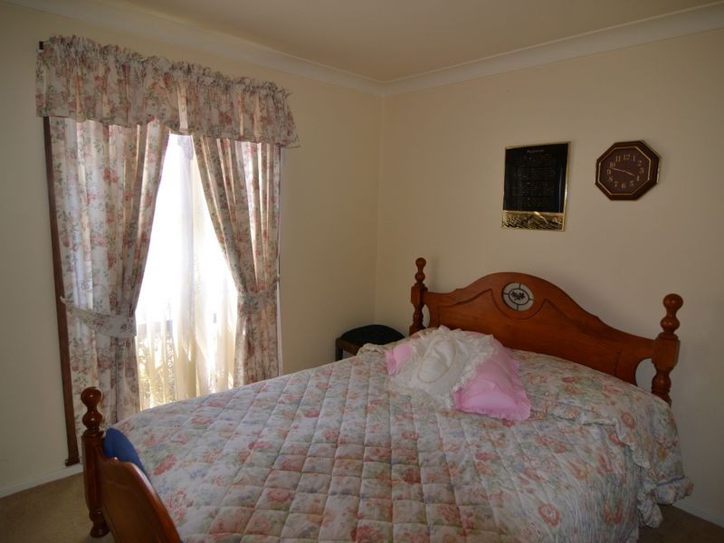 8 Tarrone Place, Wallerawang NSW 2845