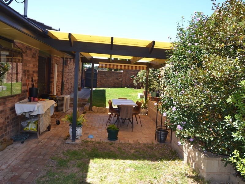 8 Tarrone Place, Wallerawang NSW 2845