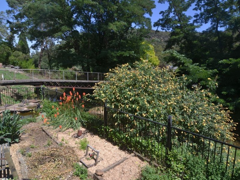 62 Bells Road, Lithgow NSW 2790