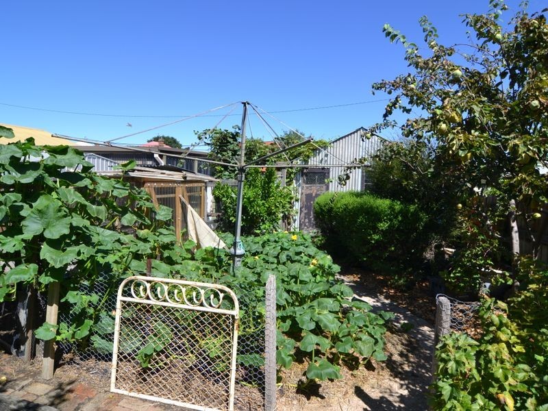 38 Calero Street, Lithgow NSW 2790