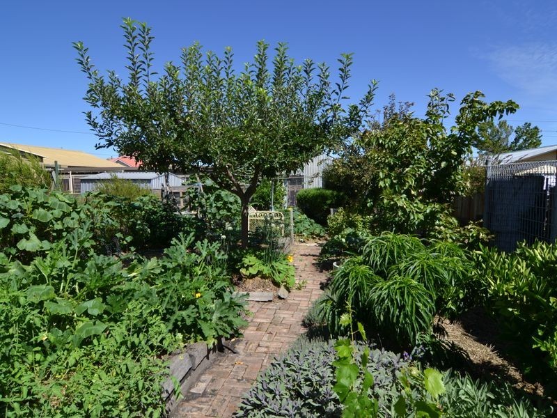 38 Calero Street, Lithgow NSW 2790