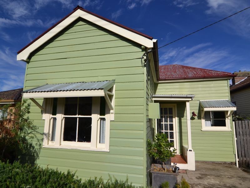 38 Calero Street, Lithgow NSW 2790