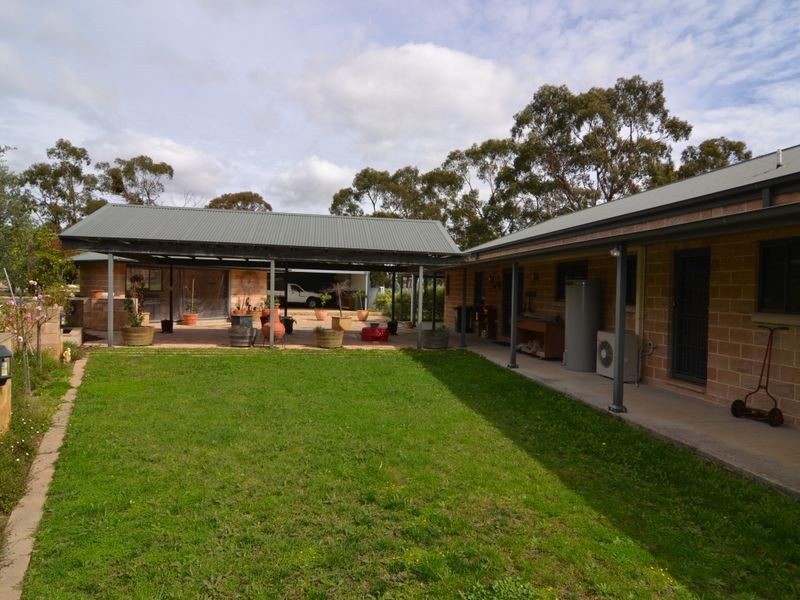 139a Gemalong Close, Marrangaroo NSW 2790