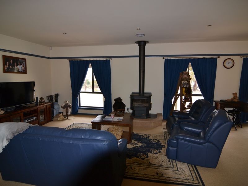 139a Gemalong Close, Marrangaroo NSW 2790