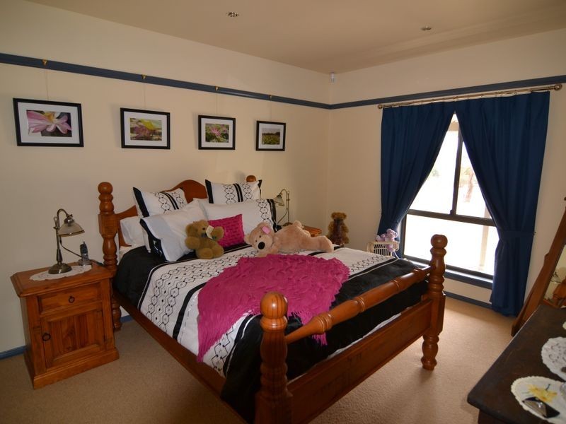 139a Gemalong Close, Marrangaroo NSW 2790