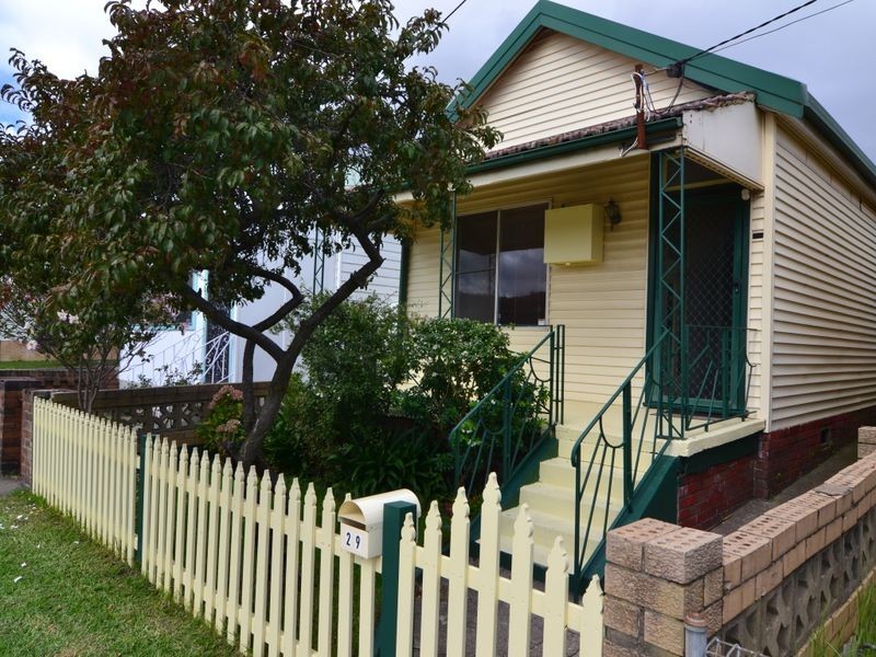 29 Chifley Road, Lithgow NSW 2790