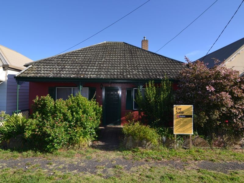 36 Chifley Road, Lithgow NSW 2790