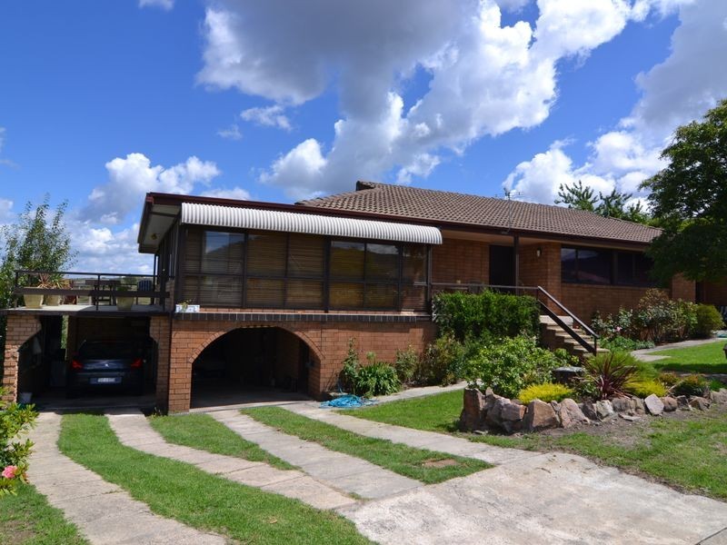 34 Outer Crescent, Lithgow NSW 2790