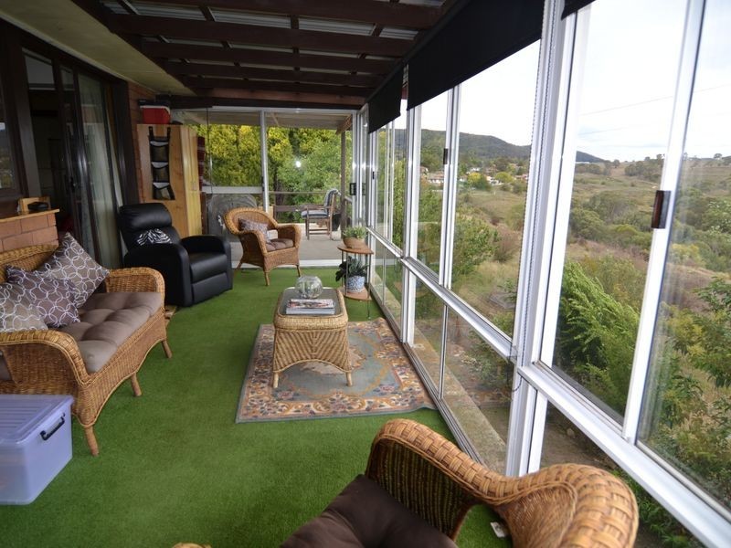 34 Outer Crescent, Lithgow NSW 2790