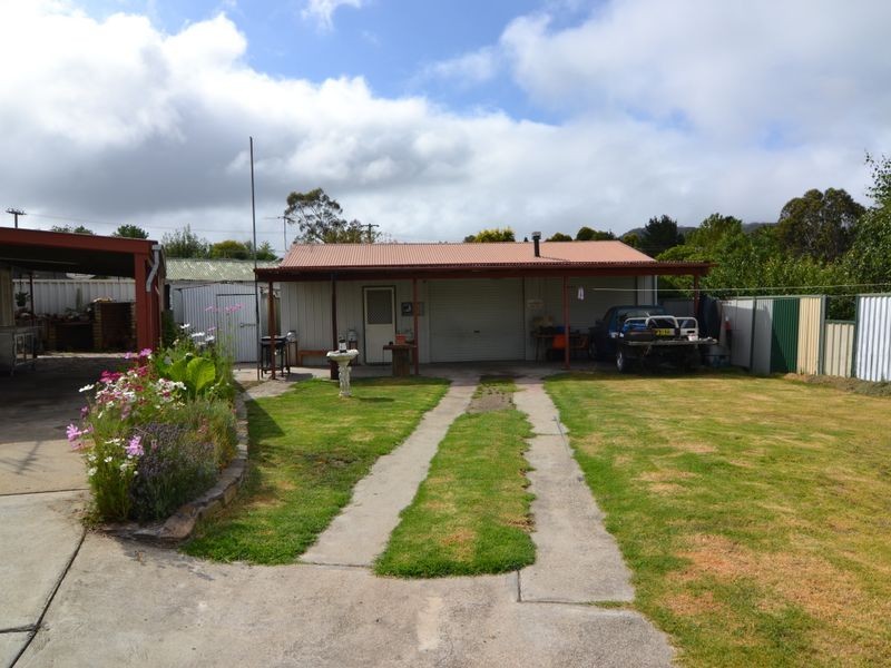 14 Outer Crescent, Lithgow NSW 2790