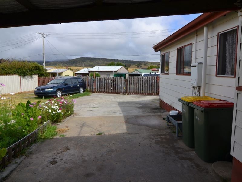 14 Outer Crescent, Lithgow NSW 2790