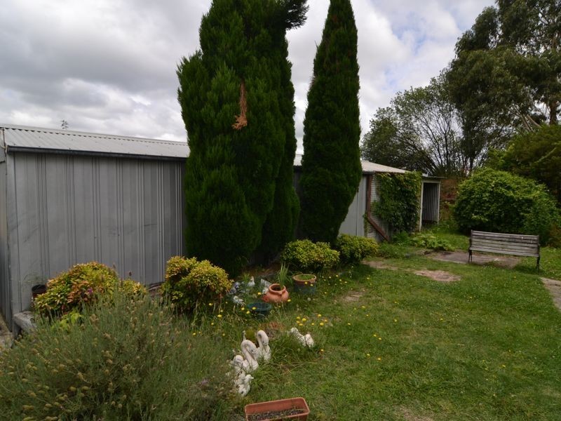 10 Crane Road, Lithgow NSW 2790