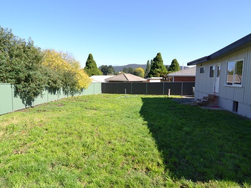 8 Wattle Grove, Lithgow NSW 2790