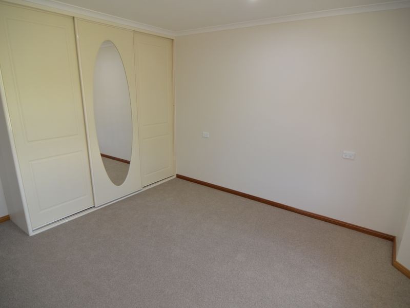 14 Kirkley Street Kirkley Gardens, South Bowenfels NSW 2790