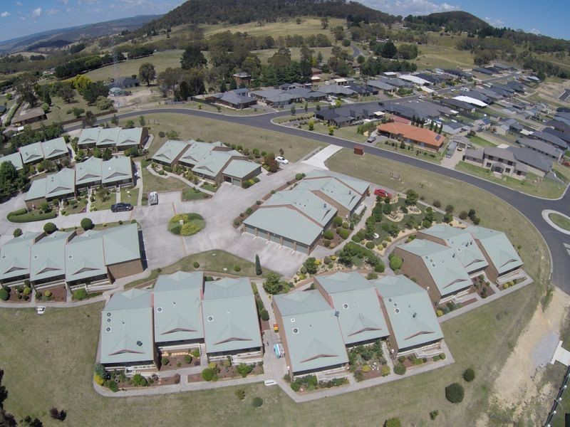 14 Kirkley Street Kirkley Gardens, South Bowenfels NSW 2790