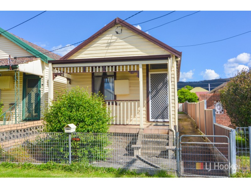 27 Chifley Road, Lithgow NSW 2790