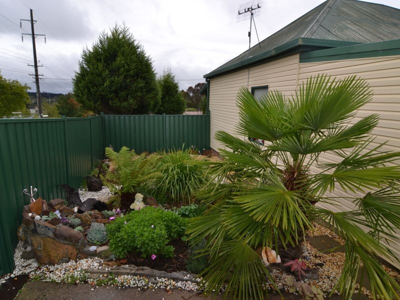 2 Piper Street, Portland NSW 2847