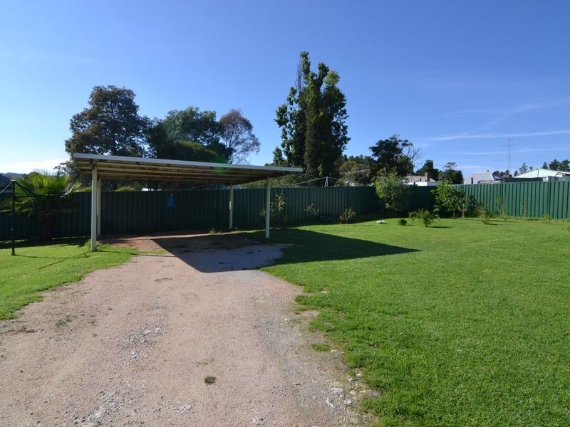 2 Piper Street, Portland NSW 2847
