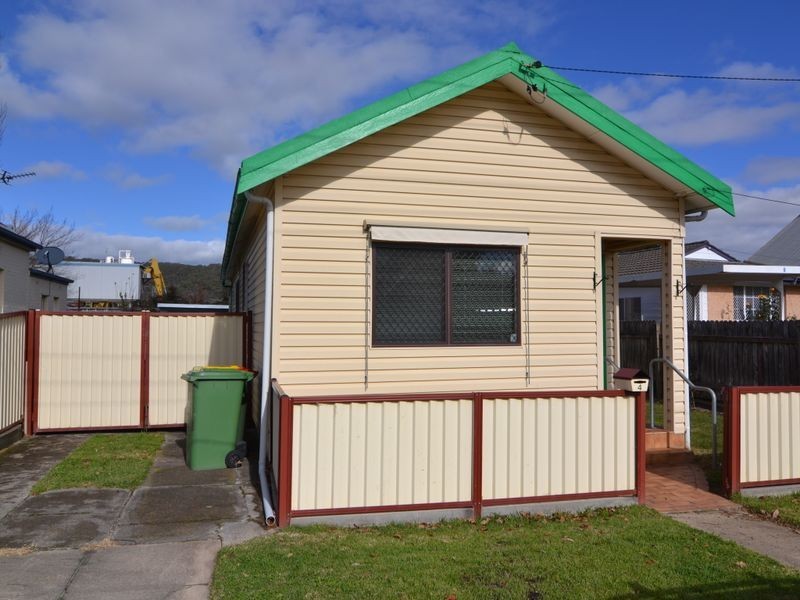 4 Burton Street, Lithgow NSW 2790