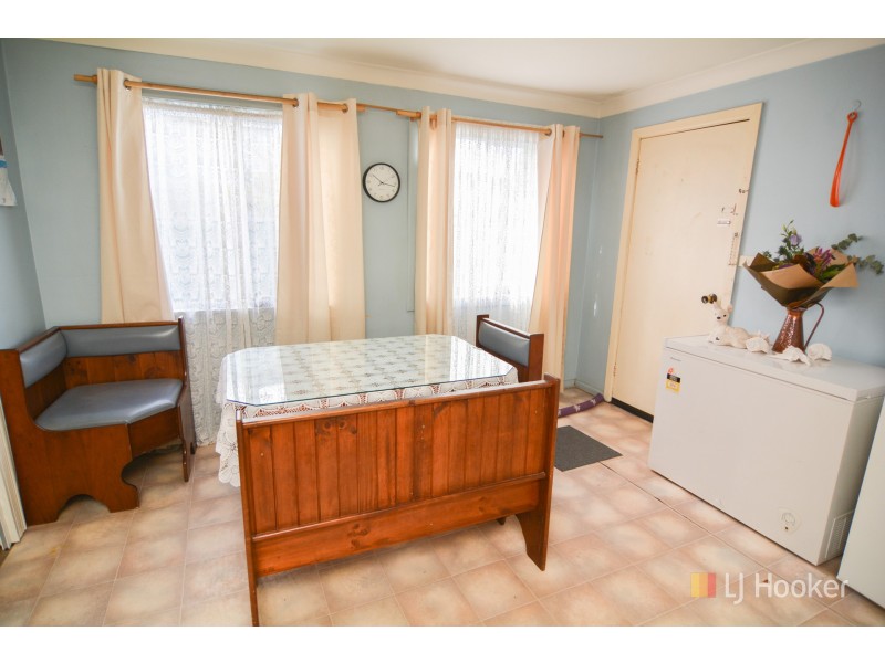 25 Read Avenue, Lithgow NSW 2790