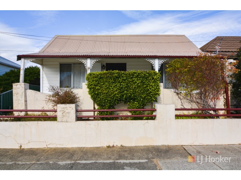 25 Read Avenue, Lithgow NSW 2790