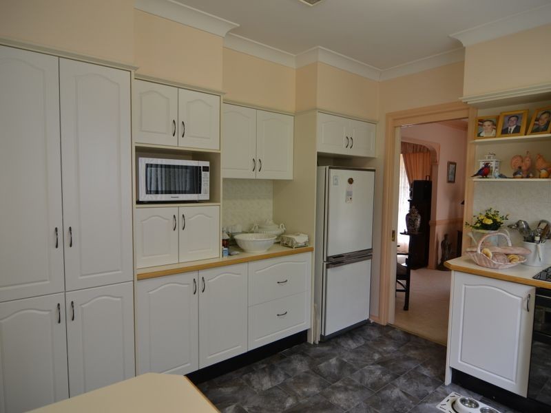 5 Casuarina Street, South Bowenfels NSW 2790