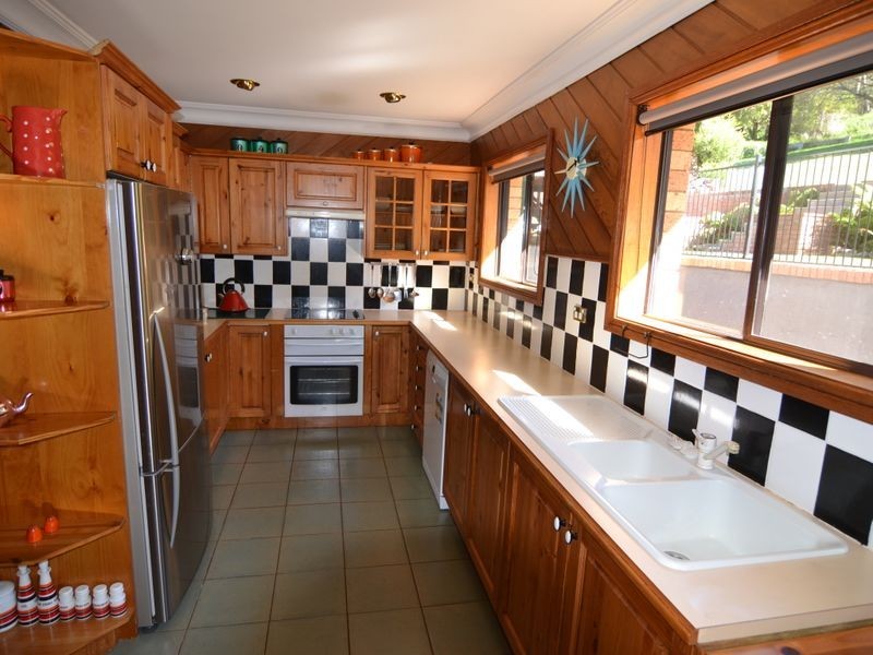 106 Macauley Street, Lithgow NSW 2790