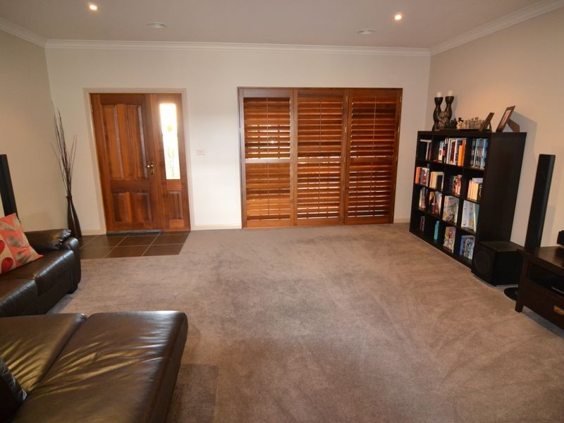 3 Stockade Close, Lithgow NSW 2790