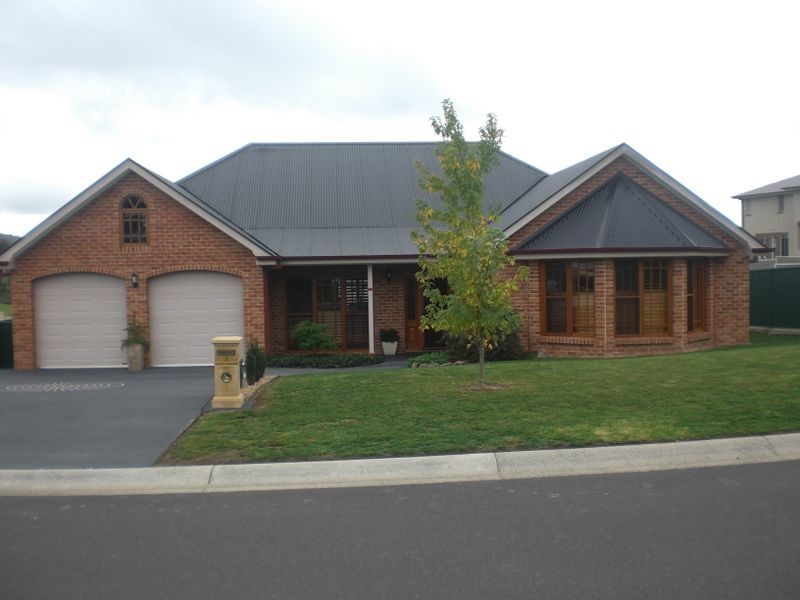 3 Stockade Close, Lithgow NSW 2790