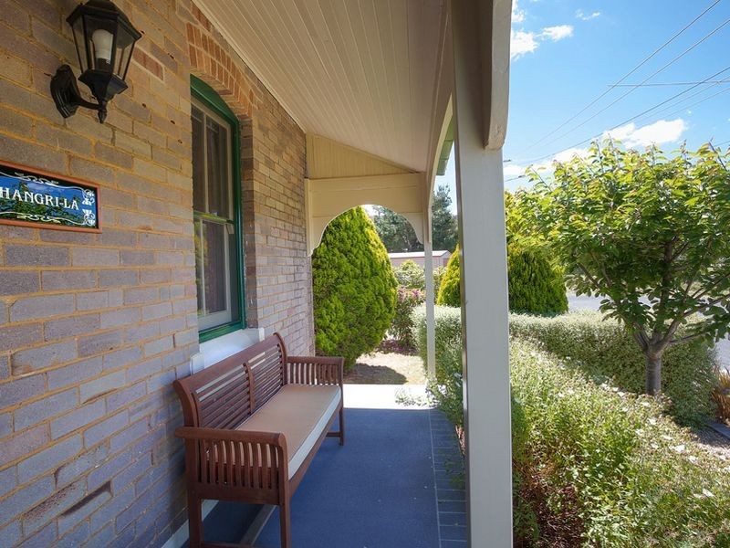 16 Guy Street, Lithgow NSW 2790