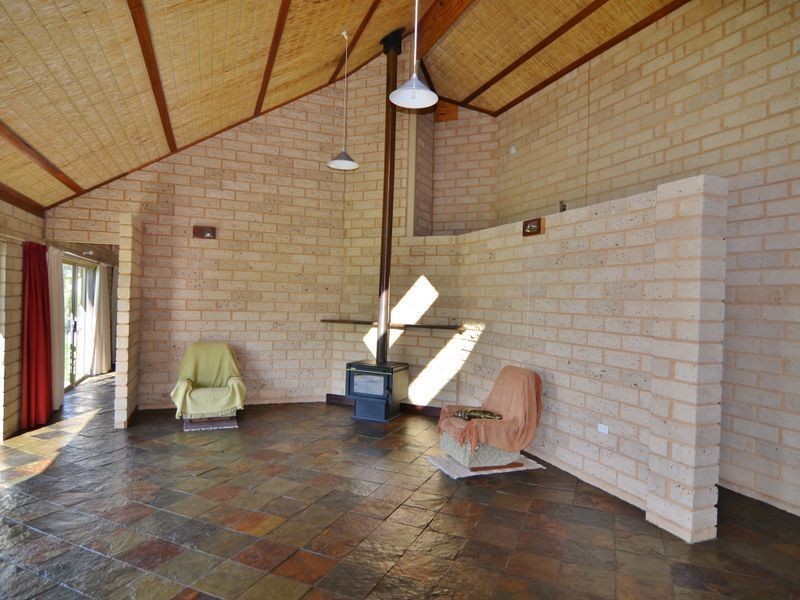 4 Pine Grove Avenue, Wallerawang NSW 2845