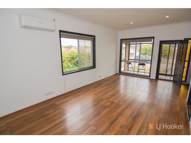 76 Martini Parade, Lithgow NSW 2790