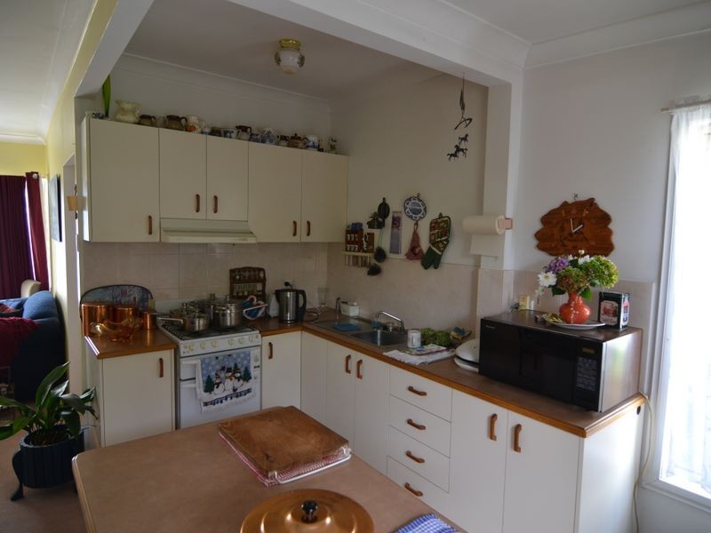 14 Tweed Road, Lithgow NSW 2790