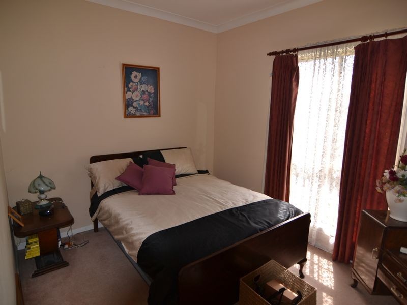 14 Tweed Road, Lithgow NSW 2790