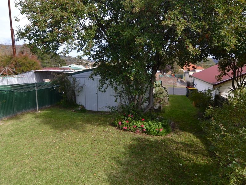 20 Waratah Street, Lithgow NSW 2790