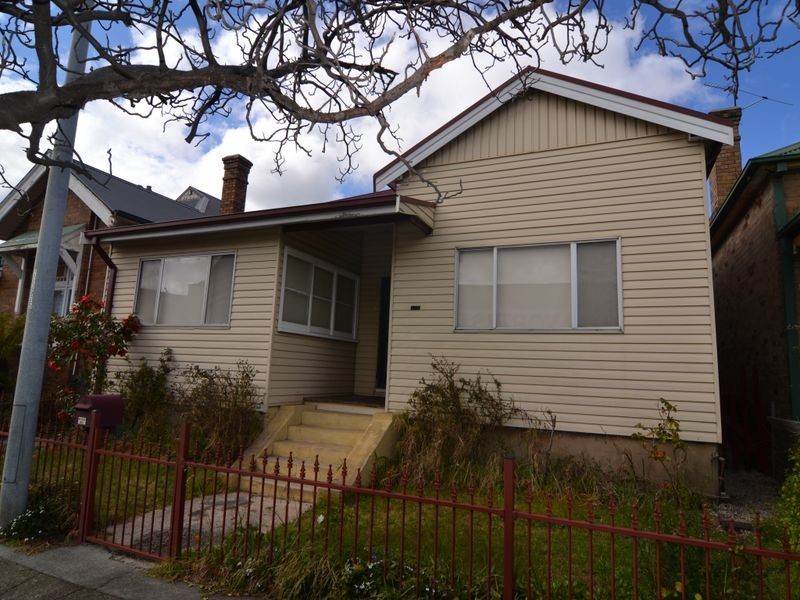 211 Mort Street, Lithgow NSW 2790