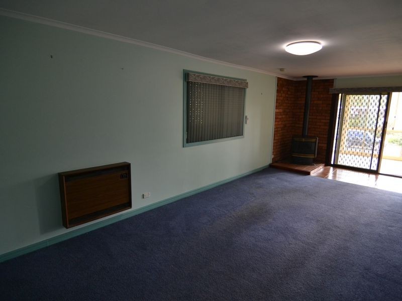 35 Chifley Road, Lithgow NSW 2790