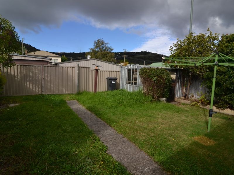 35 Chifley Road, Lithgow NSW 2790