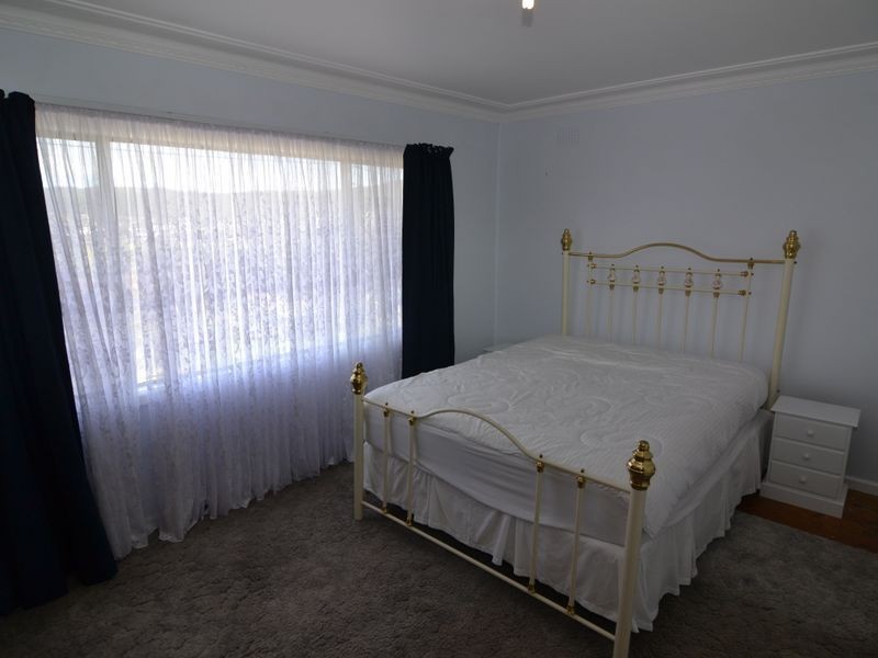 17B Hepburn Street, Lithgow NSW 2790