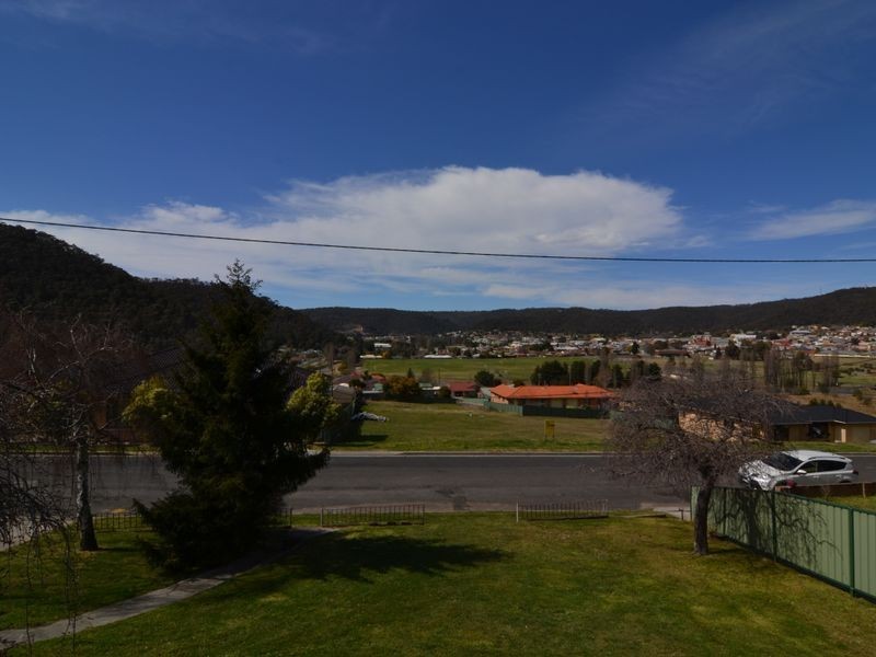 17B Hepburn Street, Lithgow NSW 2790