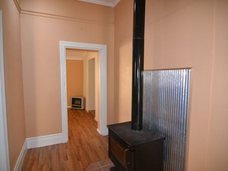 21 Brook Street, Lithgow NSW 2790