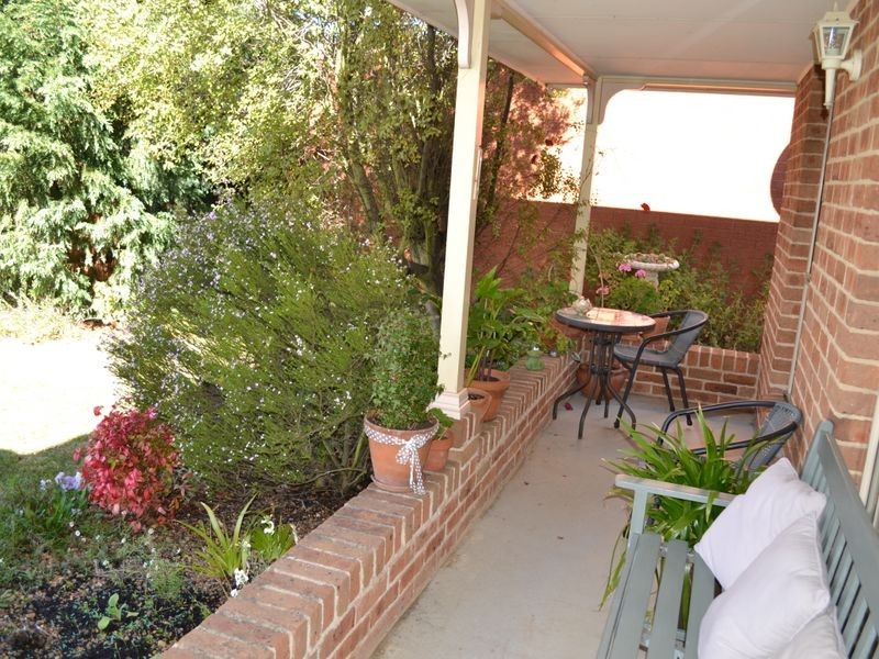 2/14 Proto Avenue, Lithgow NSW 2790