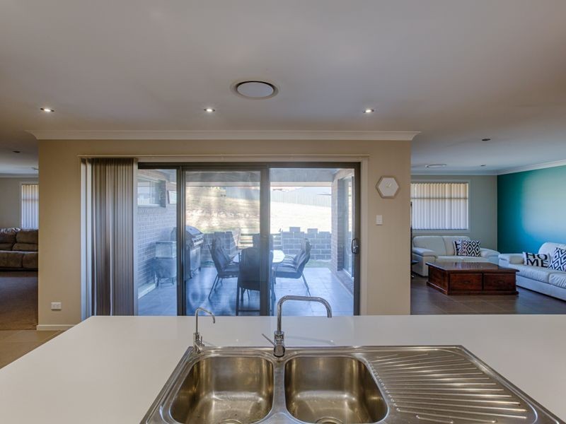 16 James O’Donnell Drive, Lithgow NSW 2790