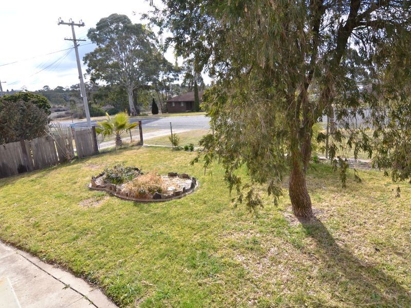 6 Main Street, Portland NSW 2847