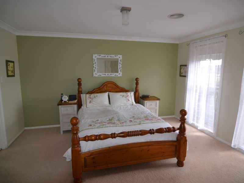 39 Robinia Drive, Lithgow NSW 2790