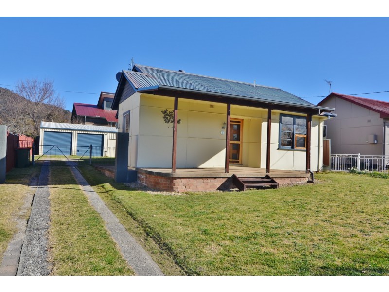 80 Rabaul Street, Lithgow NSW 2790