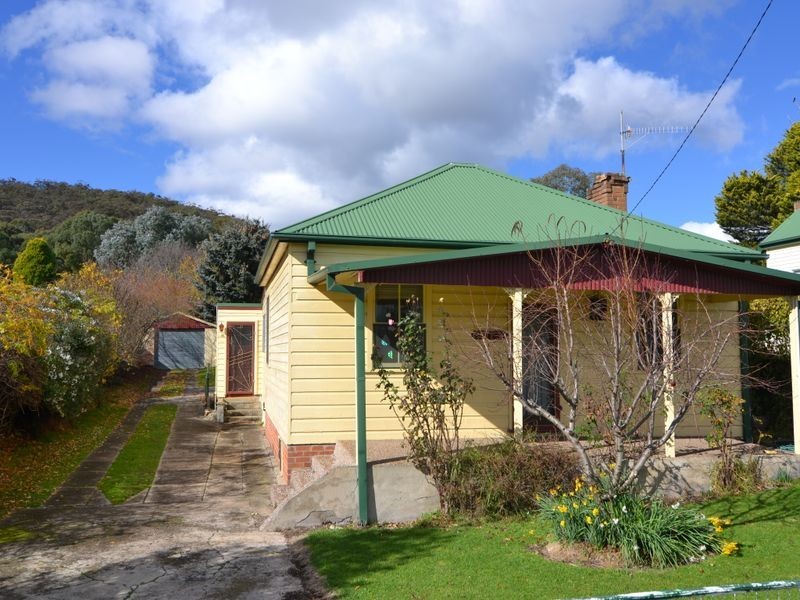 32 Castlereagh Highway, Cullen Bullen NSW 2790