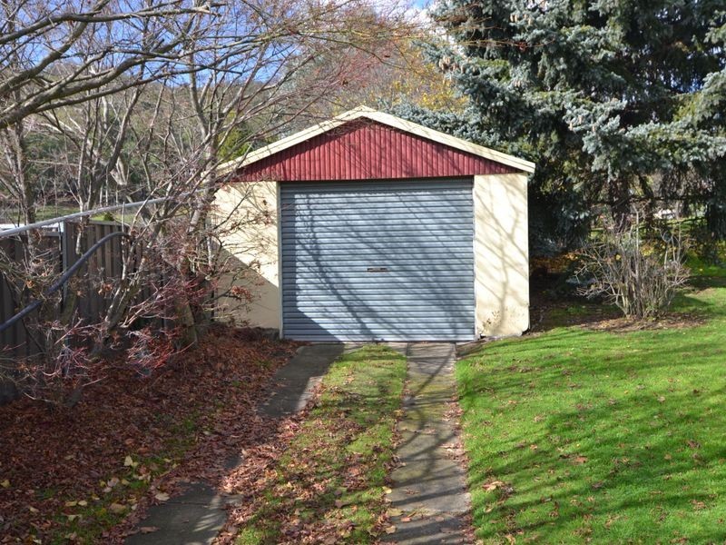 32 Castlereagh Highway, Cullen Bullen NSW 2790